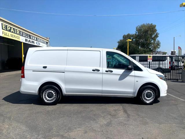 2023 Mercedes-Benz Metris Standard