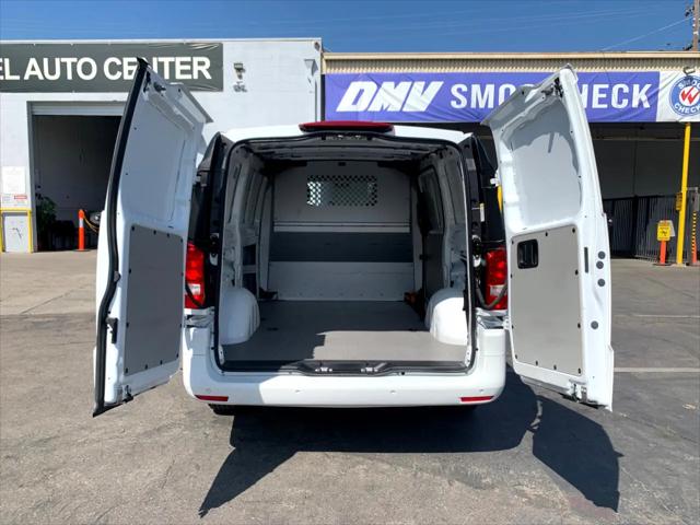 2023 Mercedes-Benz Metris Standard