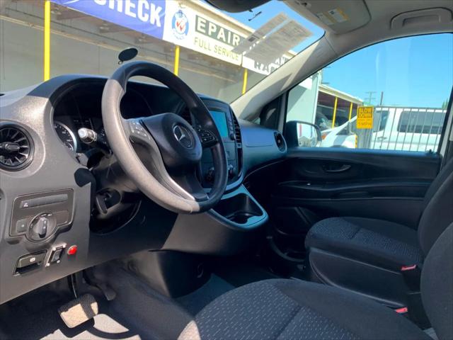 2023 Mercedes-Benz Metris Standard