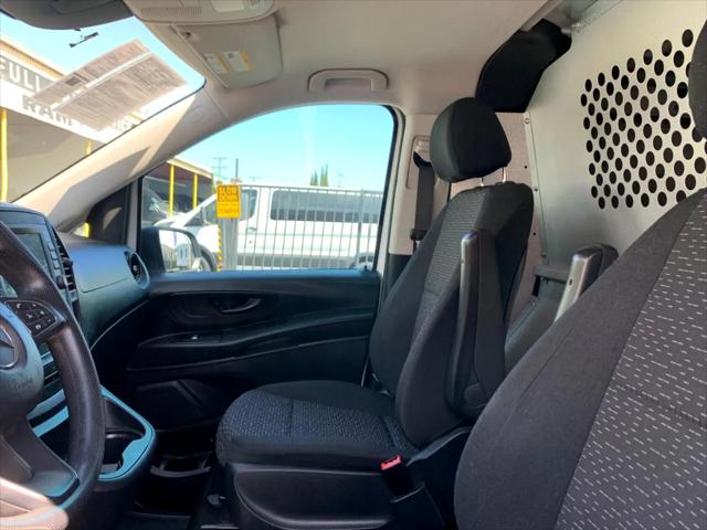 2023 Mercedes-Benz Metris Standard