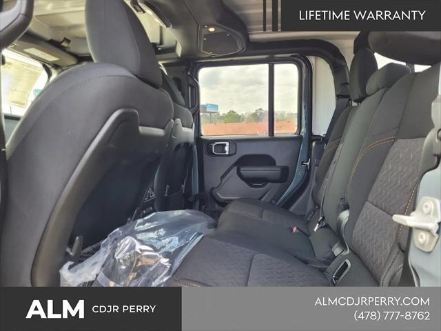 2025 Jeep Gladiator Sport