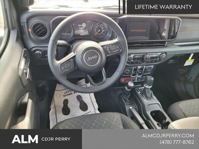 2025 Jeep Gladiator Sport