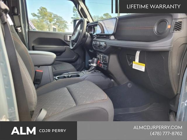 2025 Jeep Gladiator Sport