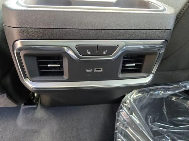 2026 GMC Sierra 2500HD Crew Cab, Standard Bed, SLT, 4WD