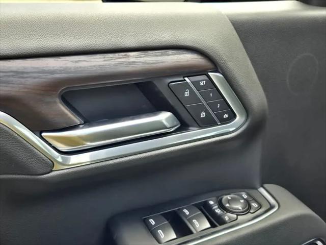 2026 GMC Sierra 2500HD Crew Cab, Standard Bed, SLT, 4WD