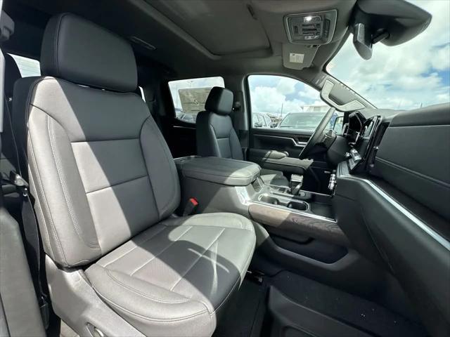 2026 GMC Sierra 1500 Crew Cab, Short Bed, SLT, RWD