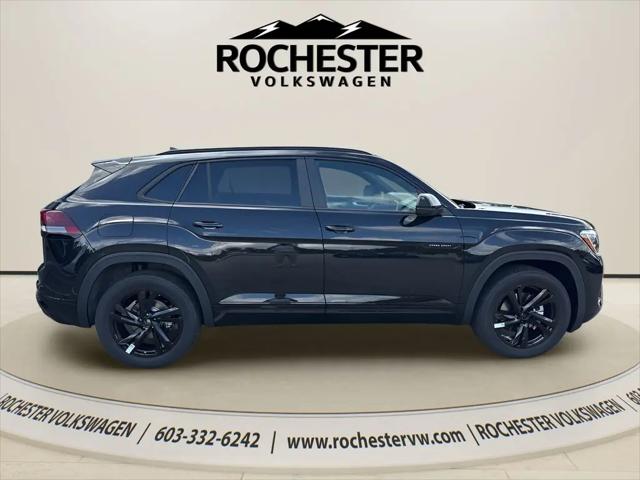 2026 Volkswagen Atlas Cross Sport SEL R-Line Black