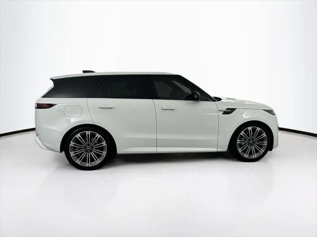 2025 Land Rover Range Rover Sport P460 Dynamic SE