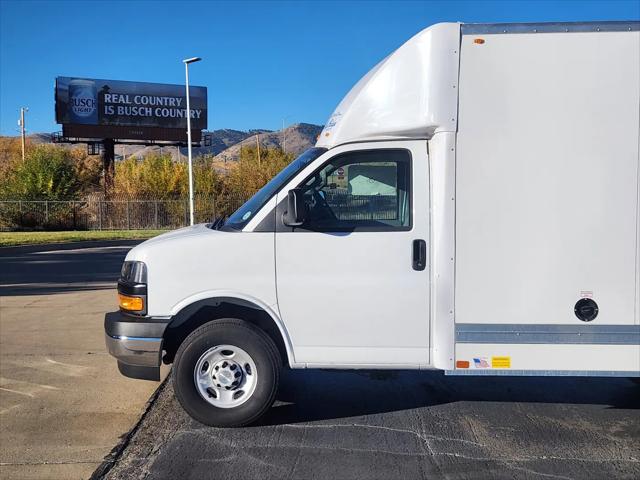 2025 Chevrolet Express Cutaway Work Van