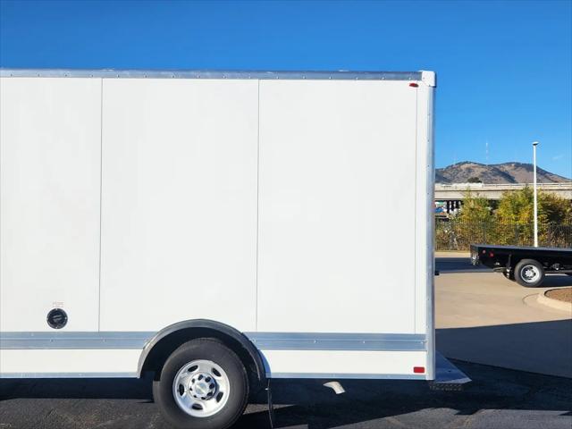 2025 Chevrolet Express Cutaway Work Van
