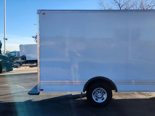 2025 Chevrolet Express Cutaway Work Van
