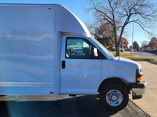 2025 Chevrolet Express Cutaway Work Van