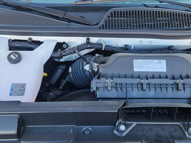 2025 Chevrolet Express Cutaway Work Van