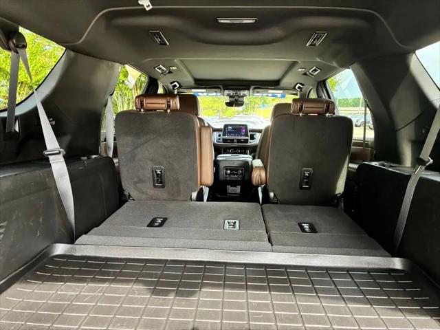 2023 Chevrolet Suburban 4WD High Country