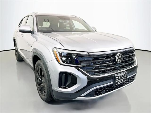 2026 Volkswagen Atlas Cross Sport SE with Technology for sale in Shiloh, IL
