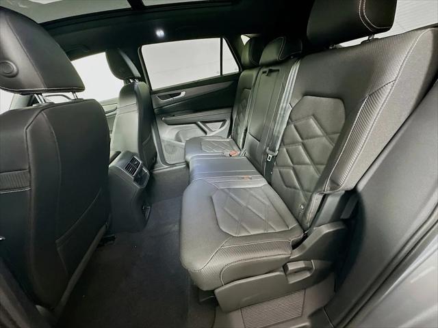 2026 Volkswagen Atlas Cross Sport SE with Technology