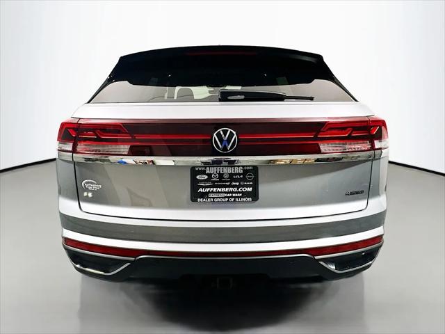 2026 Volkswagen Atlas Cross Sport SE with Technology