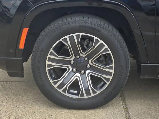 2023 Jeep Wagoneer Series II 4x2