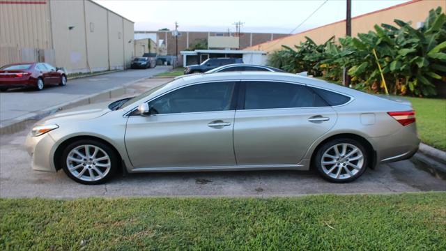 2013 Toyota Avalon XLE