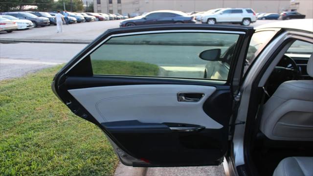 2013 Toyota Avalon XLE