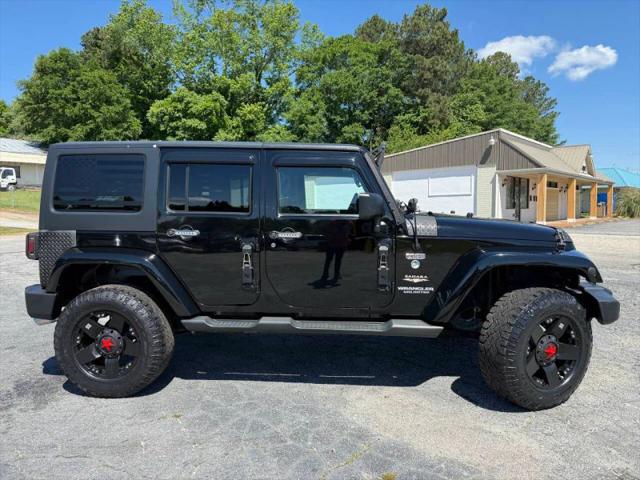 2012 Jeep Wrangler Unlimited Unlimited Sahara