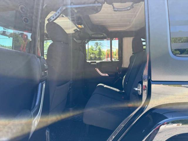 2012 Jeep Wrangler Unlimited Unlimited Sahara