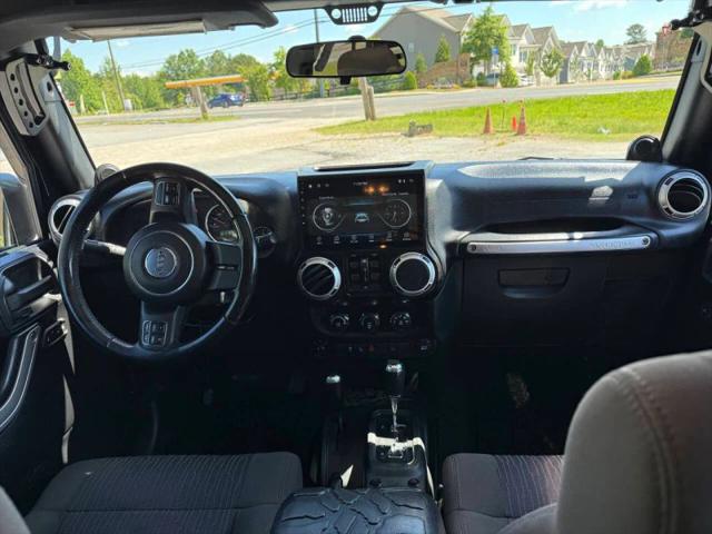 2012 Jeep Wrangler Unlimited Unlimited Sahara