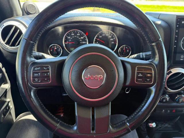 2012 Jeep Wrangler Unlimited Unlimited Sahara