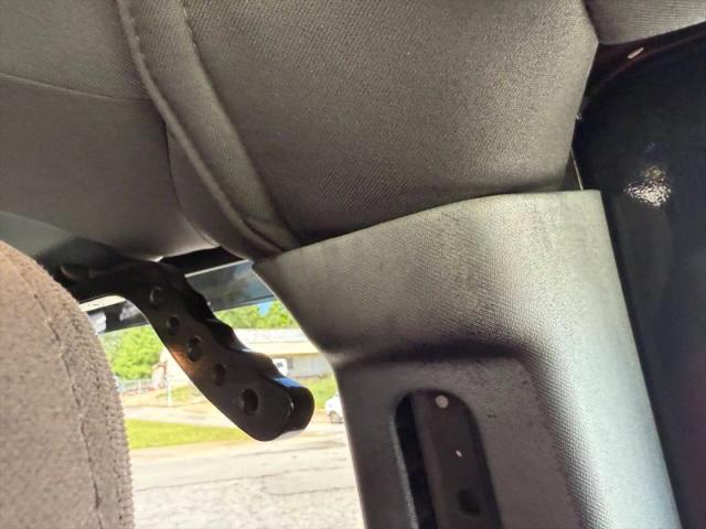 2012 Jeep Wrangler Unlimited Unlimited Sahara