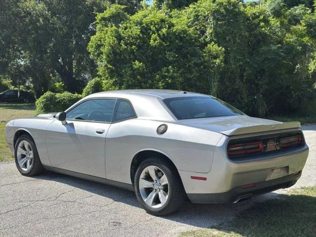 2018 Dodge Challenger SXT