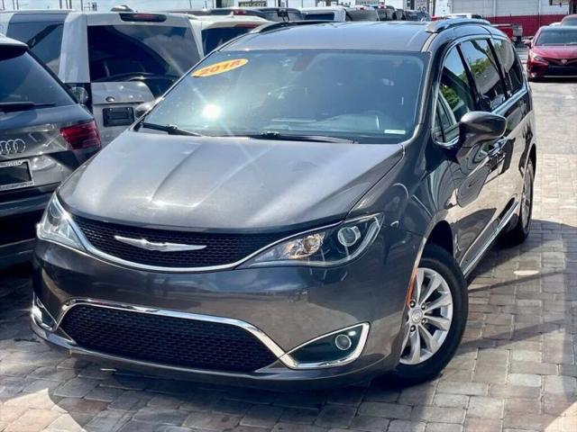 2018 Chrysler Pacifica Touring L for sale in Tampa, FL