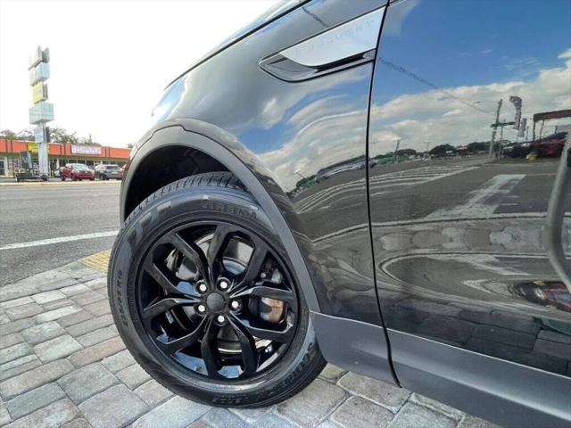 2017 Land Rover Discovery SE