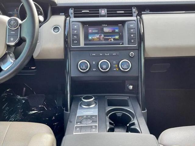 2017 Land Rover Discovery SE