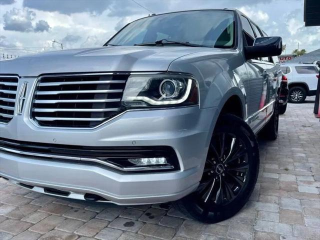 2015 Lincoln Navigator Base