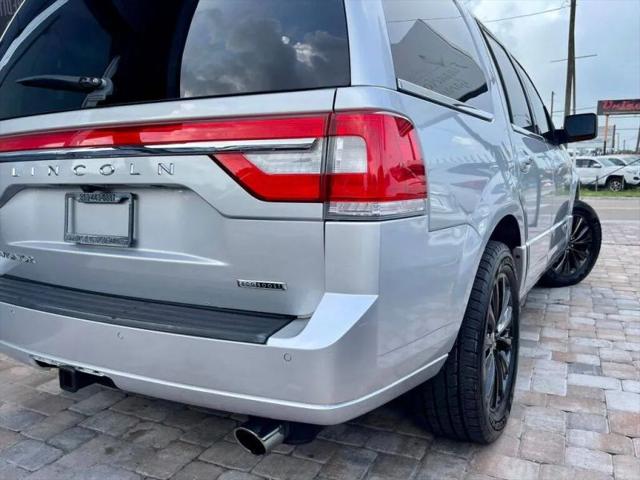 2015 Lincoln Navigator Base