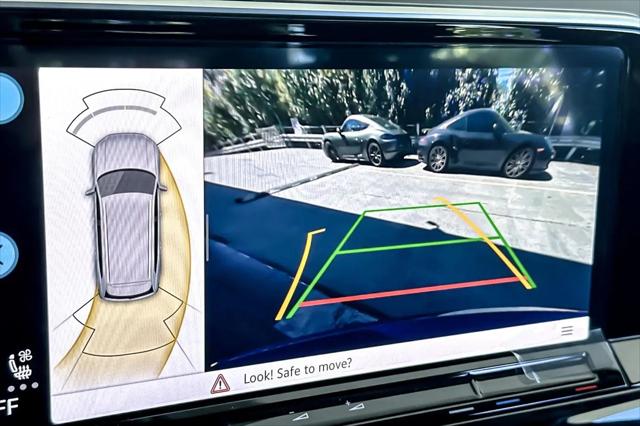 2026 Volkswagen Atlas SE with Technology