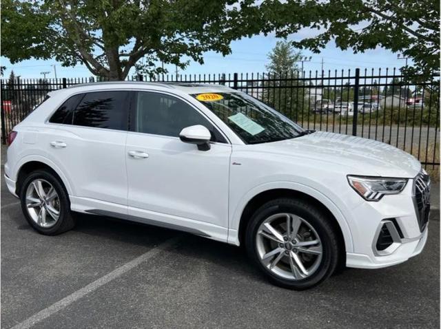 2020 Audi Q3 Premium Plus 45 TFSI S line quattro Tiptronic