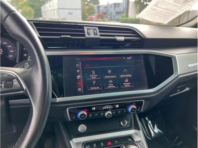 2020 Audi Q3 Premium Plus 45 TFSI S line quattro Tiptronic