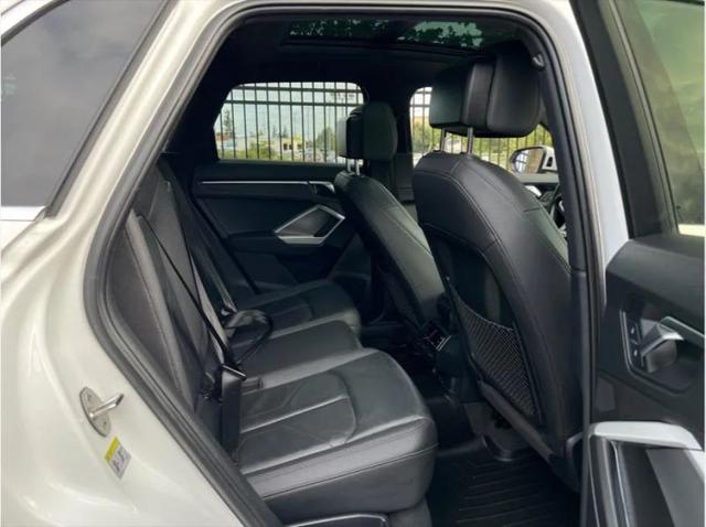 2020 Audi Q3 Premium Plus 45 TFSI S line quattro Tiptronic
