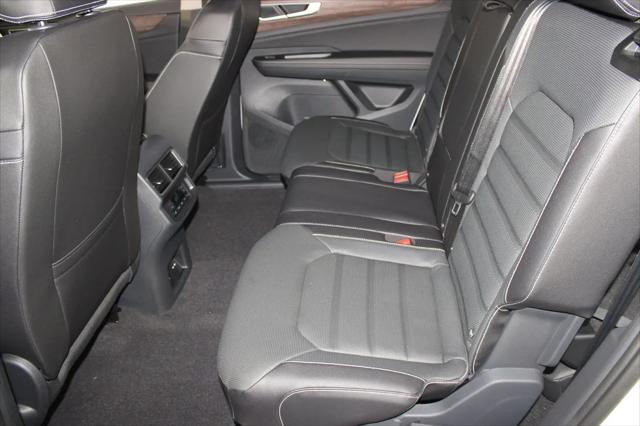 2026 Volkswagen Atlas SEL