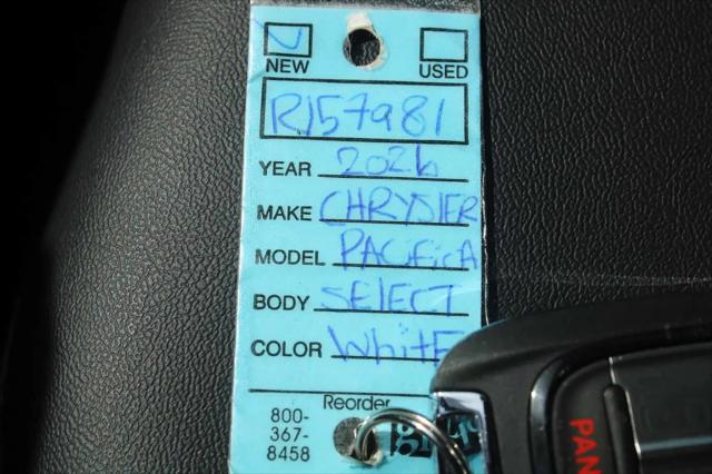 2026 Chrysler Pacifica Select
