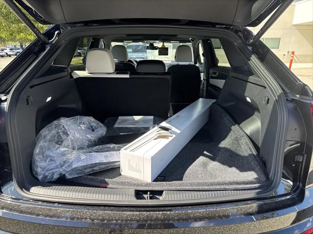 2026 Volkswagen Atlas Cross Sport SEL Premium R-Line