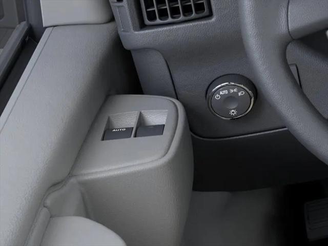 2025 Chevrolet Express Cutaway Work Van