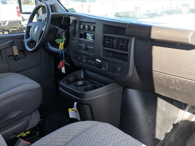 2025 Chevrolet Express Cutaway Work Van