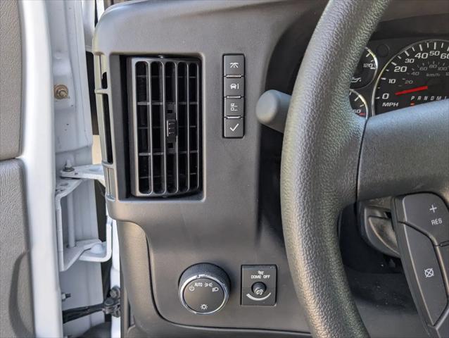 2025 Chevrolet Express Cutaway Work Van
