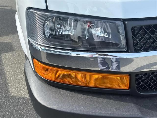 2025 Chevrolet Express Cargo Van RWD 2500 Extended Wheelbase WT
