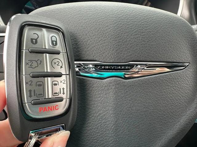 2026 Chrysler Voyager LX