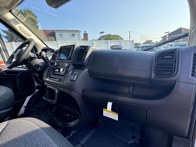 2025 Ram ProMaster 2500 Cargo Van Tradesman High Roof 159" WB w/Pass Seat