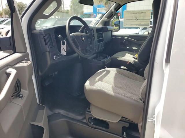 2025 Chevrolet Express Cargo Van RWD 2500 Extended Wheelbase WT
