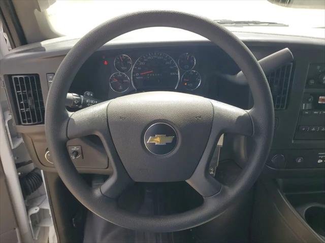 2025 Chevrolet Express Cargo Van RWD 2500 Extended Wheelbase WT